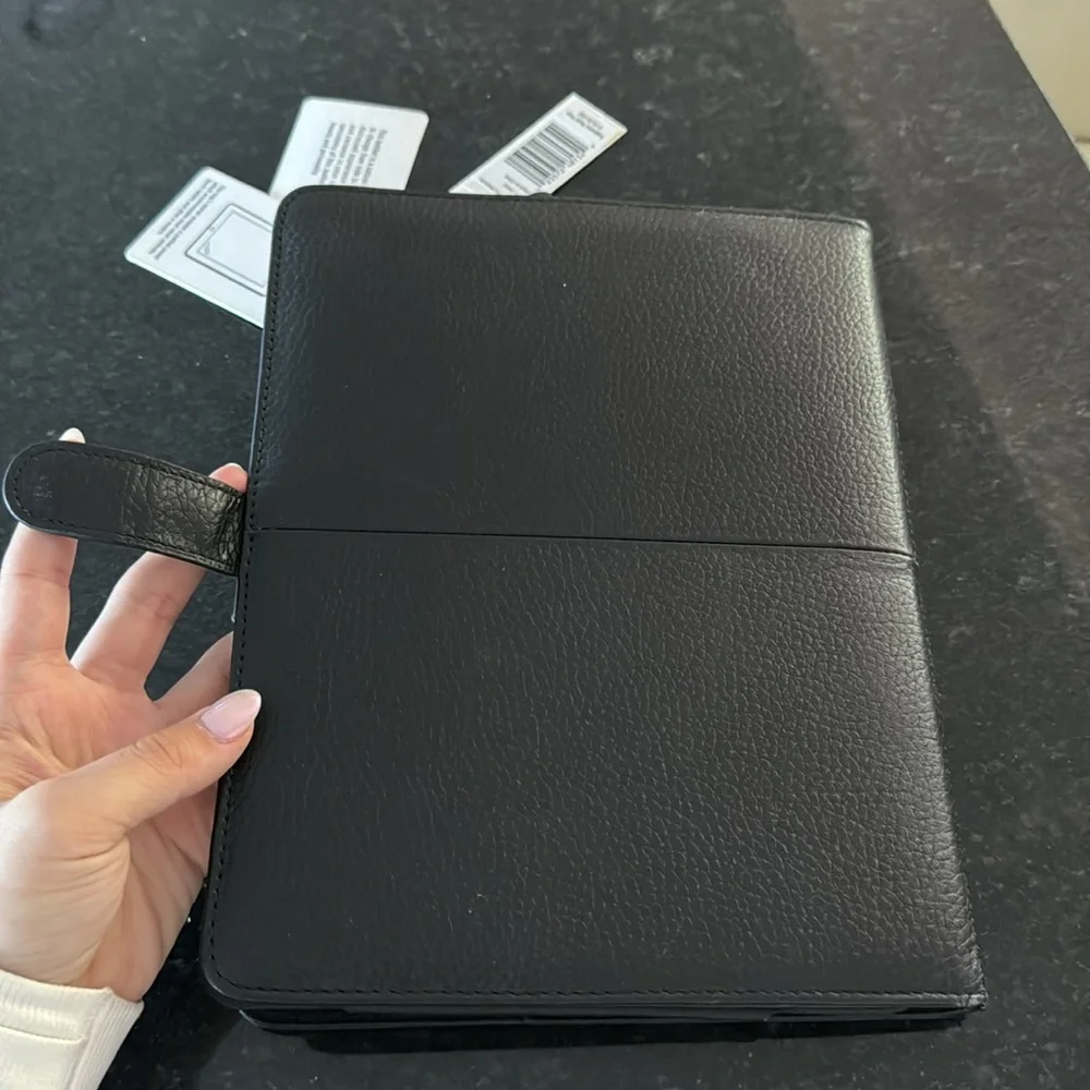 Kenneth Cole “No Pad Goodbyes” iPad Case